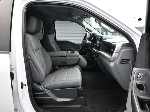 Used 2023 Ford F250 XL w/ STX Appearance Package AWD/4WD image 13