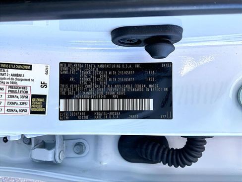 Used 2023 Toyota Corolla Cross LE w/ Moonroof Package image 6