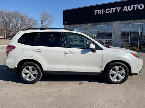 Used 2015 Subaru Forester 2.5i Premium image 9