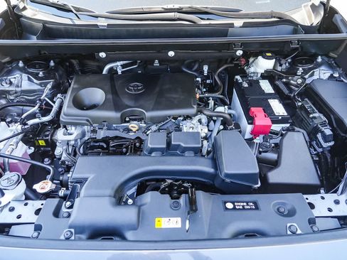 Used 2025 Toyota RAV4 XLE Premium FWD image 28