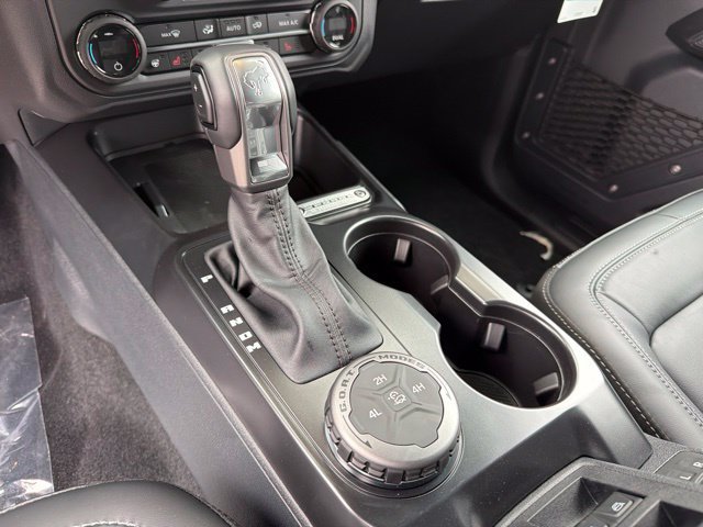 New 2026 Ford Bronco Outer Banks AWD/4WD image 17