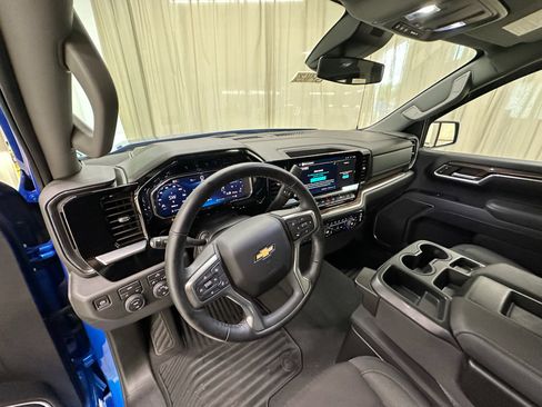 Certified 2026 Chevrolet Silverado 1500 LT AWD/4WD image 28