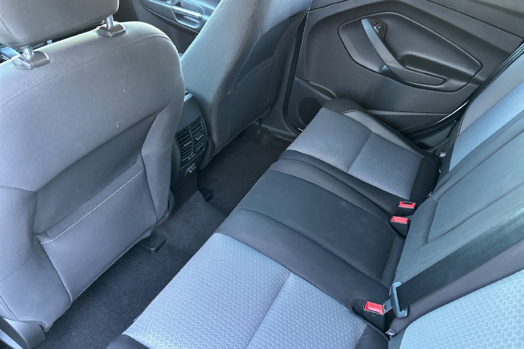 Used 2019 Ford Escape SE AWD/4WD image 15