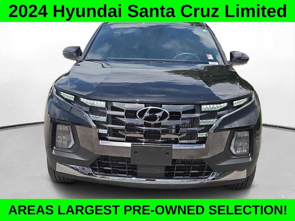 Used 2024 Hyundai Santa Cruz Limited AWD/4WD image 2