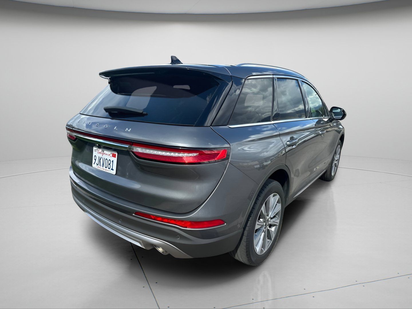 Used 2022 Lincoln Corsair Reserve w/ Equipment Group 201A AWD/4WD image 9