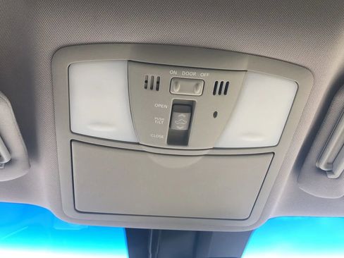 Used 2014 Nissan Murano SL w/ Navigation Package image 33