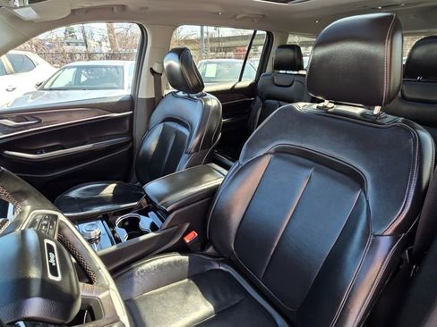 Used 2021 Jeep Grand Cherokee L Limited image 12