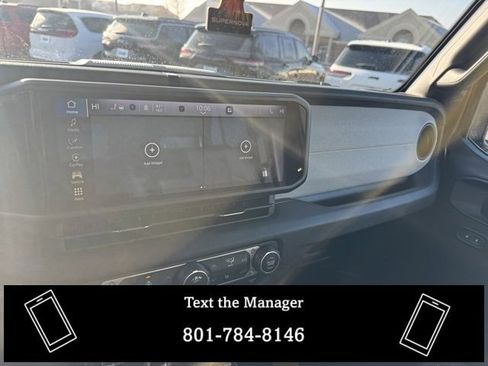 Used 2024 Jeep Wrangler Sport S image 17