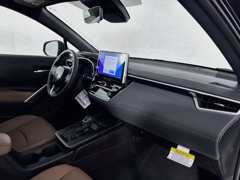 New 2026 Toyota Corolla Cross XLE FWD image 30