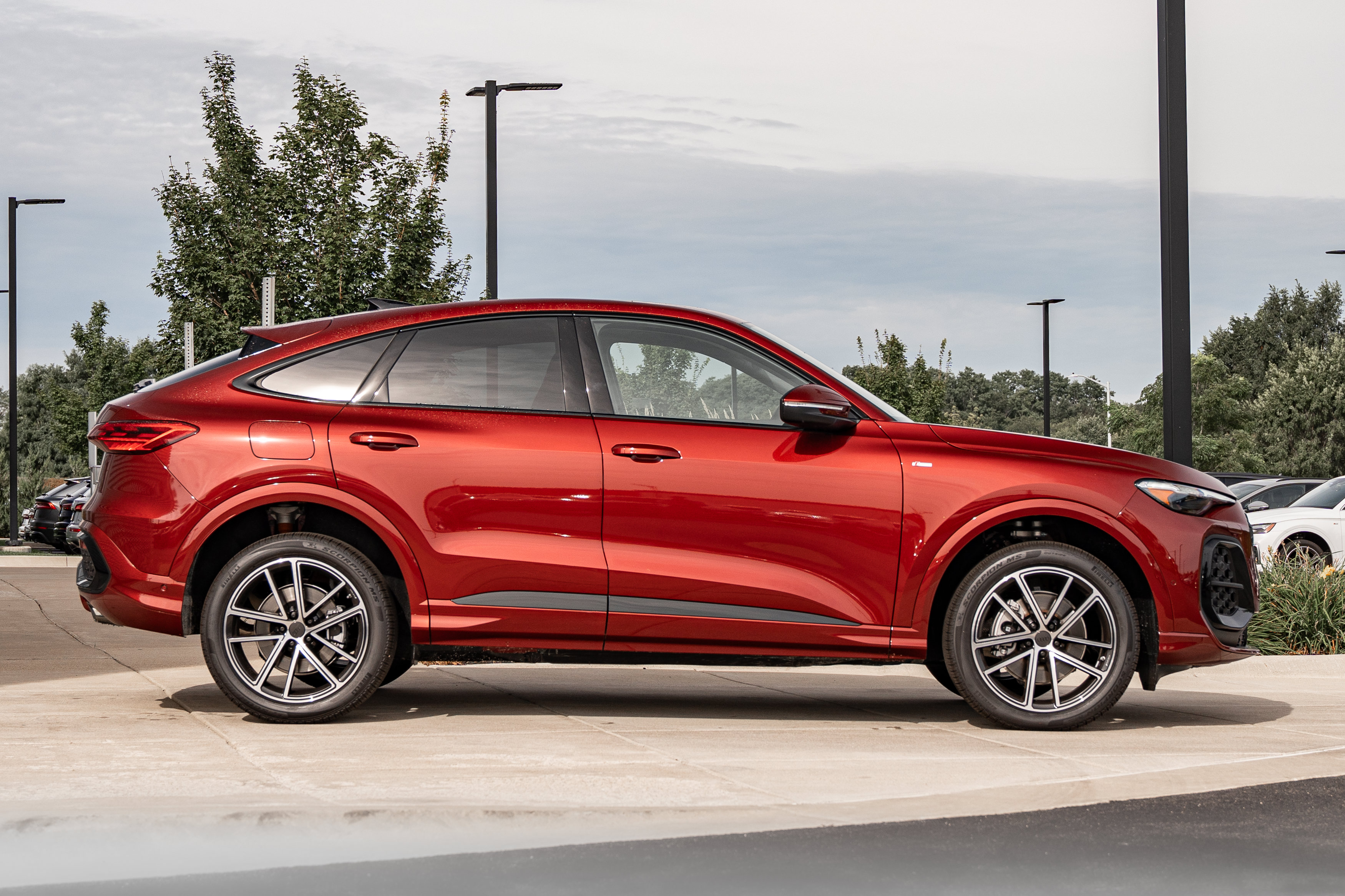 New 2026 Audi Q5 Premium Plus AWD/4WD image 3