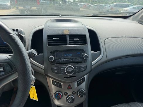 Used 2012 Chevrolet Sonic LT FWD image 16
