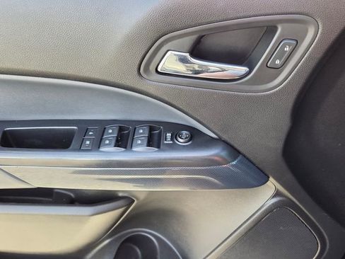 Used 2019 Chevrolet Colorado Z71 image 31