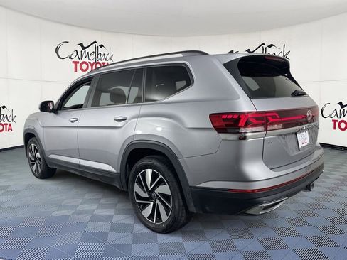 Used 2024 Volkswagen Atlas SE image 5