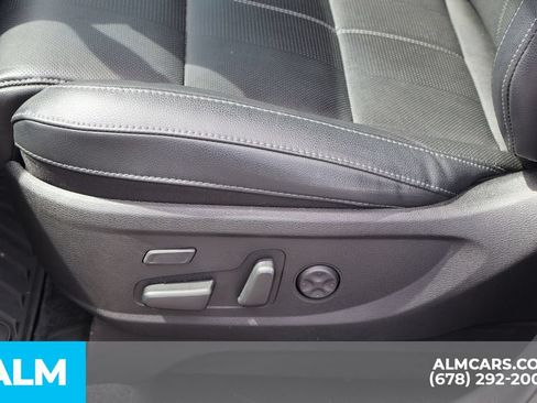Used 2024 Kia Telluride SX w/ Towing Package FWD image 12