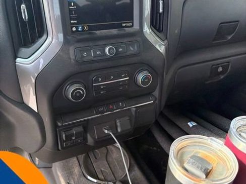 Used 2019 Chevrolet Silverado 1500 W/T w/ WT Convenience Package AWD/4WD image 19
