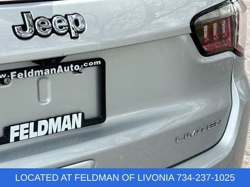 Used 2025 Jeep Compass Limited AWD/4WD image 30