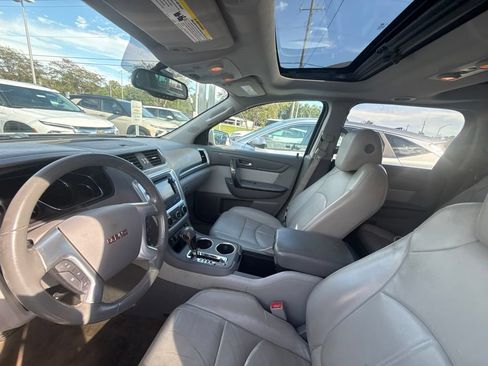 Used 2016 GMC Acadia SLT w/ Open Road Package FWD image 8