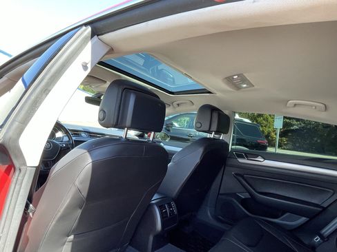 Used 2019 Volkswagen Arteon SE AWD/4WD image 16