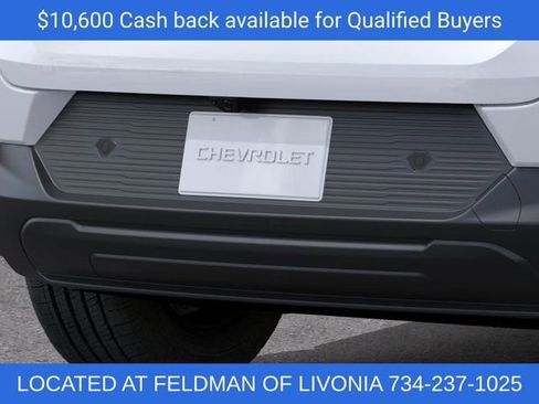 New 2026 Chevrolet Equinox EV LT image 15