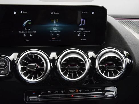 Used 2023 Mercedes-Benz GLA 250 image 27