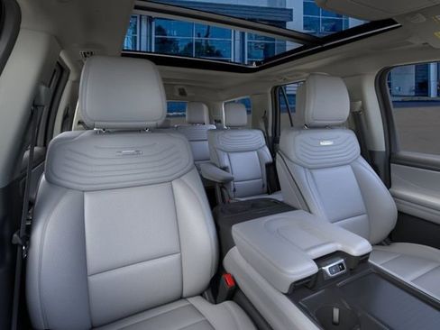 New 2026 Ford Expedition Platinum AWD/4WD image 10