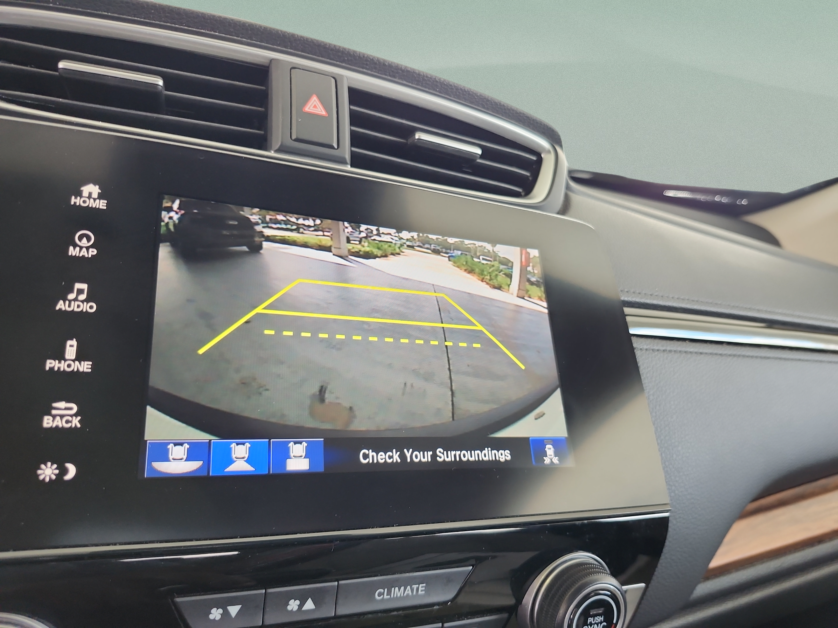 Used 2018 Honda CR-V Touring image 24