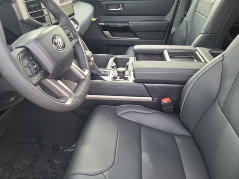 New 2026 Toyota Tundra Limited image 9
