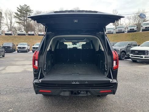 Certified 2025 Ford Expedition Max Active image 9