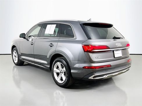 Used 2023 Audi Q7 2.0T Premium w/ Convenience Package image 5