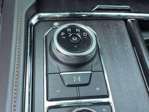 Used 2024 Ford Expedition Max Platinum AWD/4WD image 37