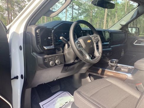 New 2026 Chevrolet Silverado 1500 LT w/ All Star Edition Plus AWD/4WD image 12