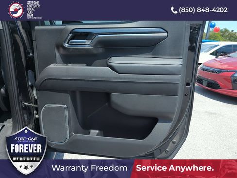 Used 2023 GMC Sierra 1500 Elevation w/ Preferred Package AWD/4WD image 29