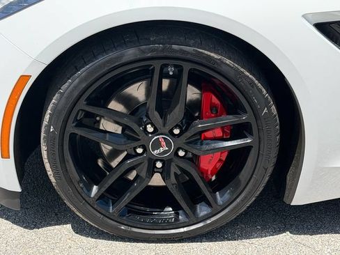 Used 2014 Chevrolet Corvette Stingray Convertible w/ 3LT Preferred Equipment Group RWD image 10