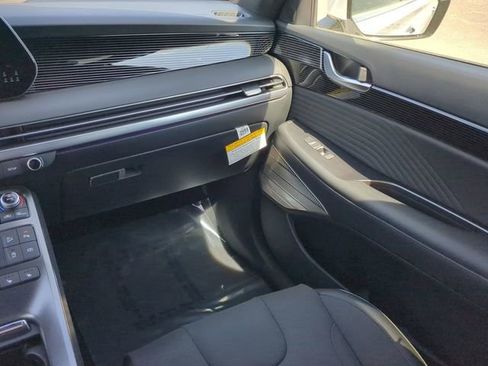 New 2025 Hyundai Palisade Calligraphy AWD/4WD image 16