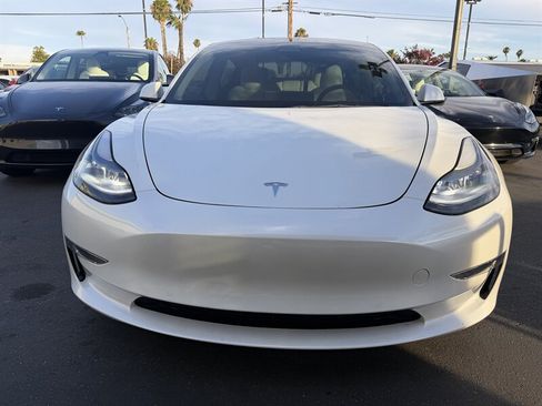 Used 2022 Tesla Model 3 Long Range AWD/4WD image 2