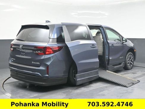 Used 2026 Honda Odyssey EX-L image 22