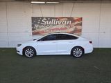 Used 2015 Chrysler 200 Limited w/ Convenience Group image 2