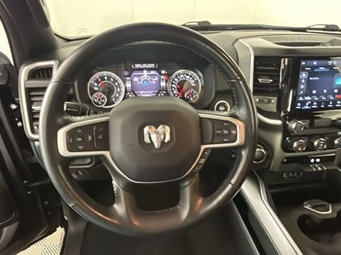 Used 2022 RAM 1500 Big Horn AWD/4WD image 14