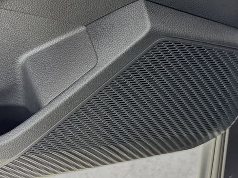 Used 2023 Honda Accord EX image 24