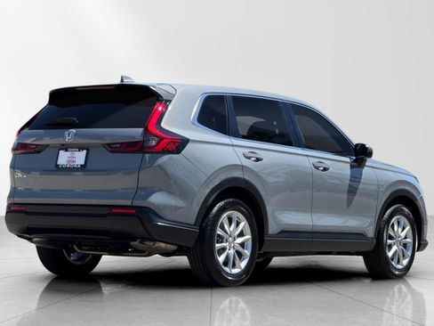 Used 2026 Honda CR-V EX image 3