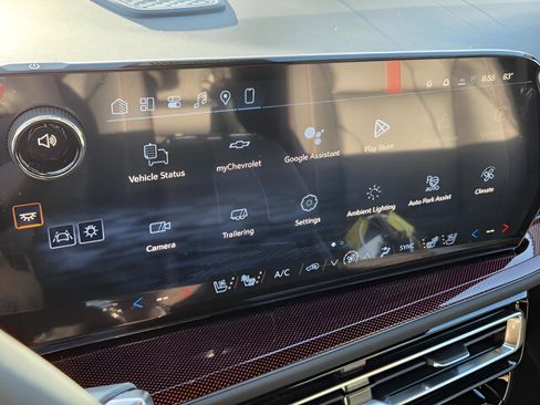 New 2026 Chevrolet Traverse RS w/ LPO, Floor Liner Package image 7