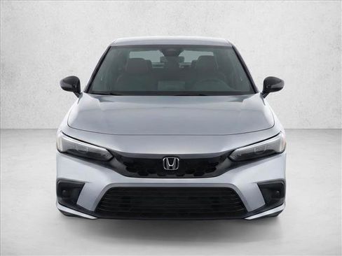 Used 2024 Honda Civic Sport image 2