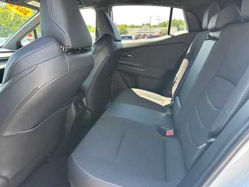 Used 2026 Toyota C-HR AWD/4WD image 15