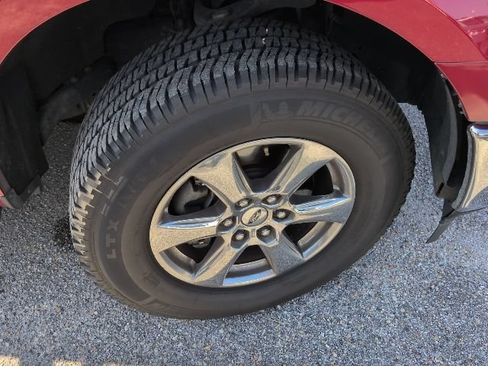 Used 2019 Ford F150 XLT w/ Equipment Group 302A Luxury AWD/4WD image 2
