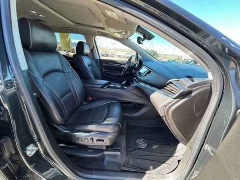 Used 2021 Buick Enclave Avenir w/ Avenir Technology Package AWD/4WD image 33