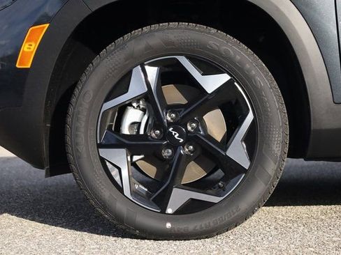 New 2026 Kia Seltos EX image 9