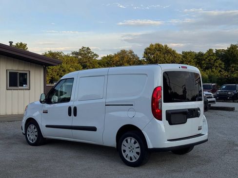Used 2018 RAM ProMaster City Tradesman SLT FWD image 14