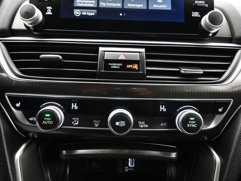 Used 2019 Honda Accord Sport image 22