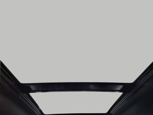 Certified 2025 Cadillac XT5 Sportv w/ Technology Package image 24