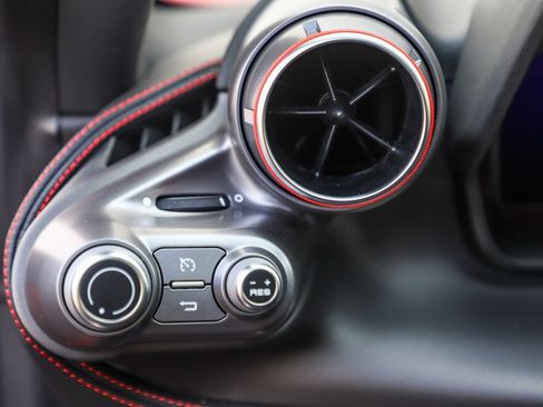 Certified 2022 Ferrari F8 Tributo RWD image 46